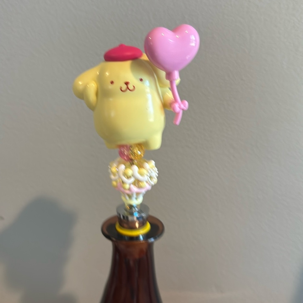 Handcrafted valentines pompompurin bottle topper